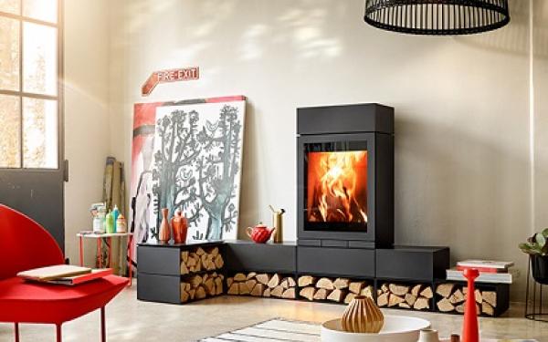 Kaminofen Skantherm "elements 603 Front" mit Sitzbank Kaminofen