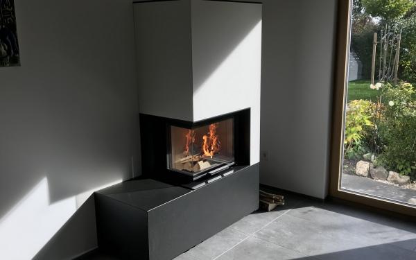Heizkamin-Bausatz Neocube  C 23 mit Bank
